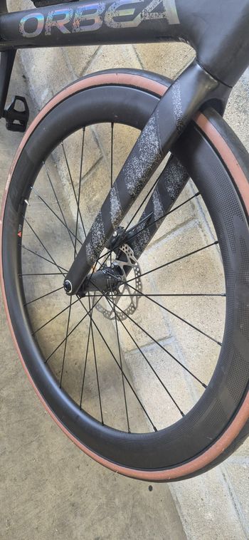Orbea ORCA M30 2022 2022 Road & Gravel usato, Nero — immagine 4 di 5