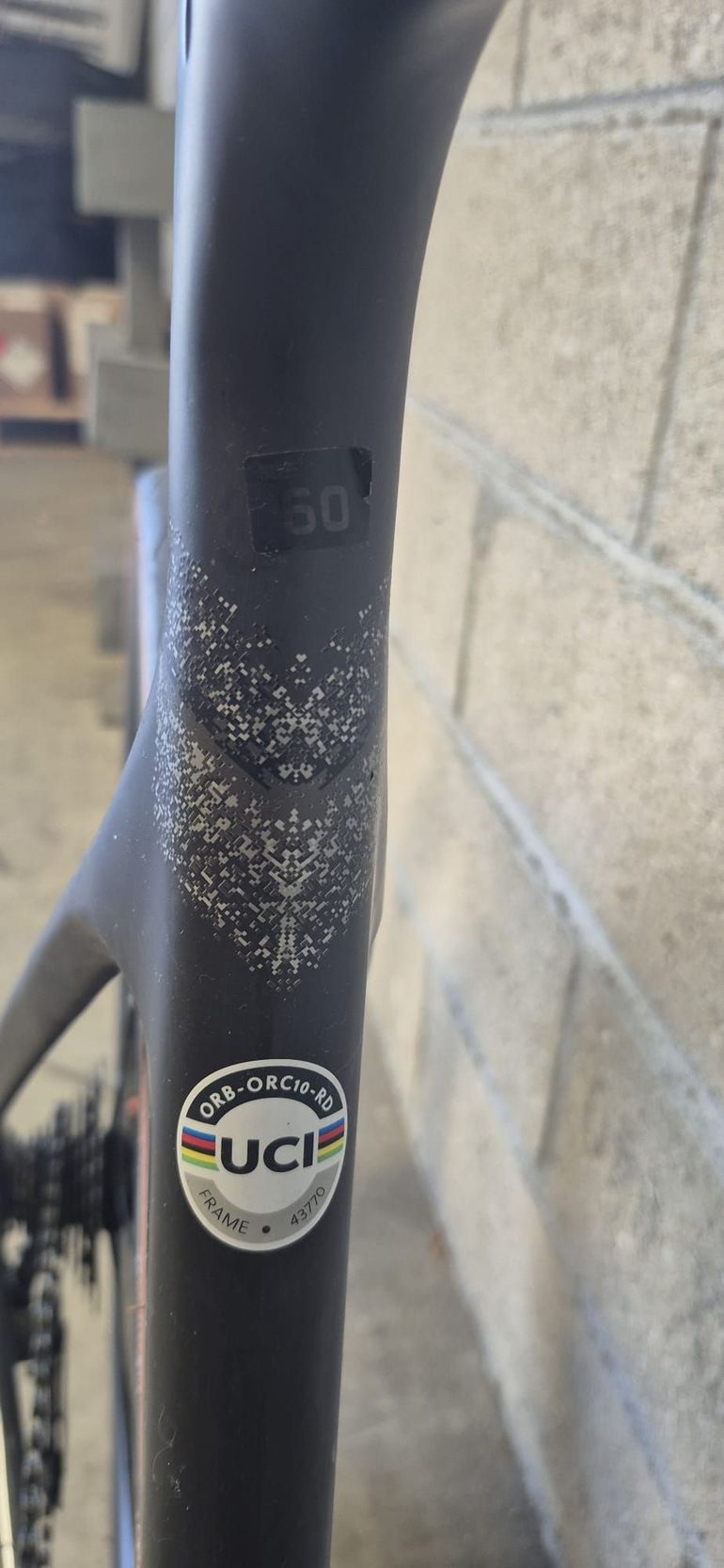 Orbea ORCA M30 2022 2022 Road & Gravel usato, Nero — immagine 2 di 5
