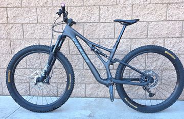 Used Specialized Stumpjumper Comp 2022 2022 Mountainbike, Black, 29 — image 39 of 72