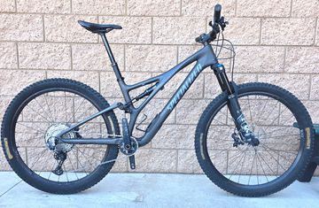 Used Specialized Stumpjumper Comp 2022 2022 Mountainbike, Black, 29 — image 44 of 72