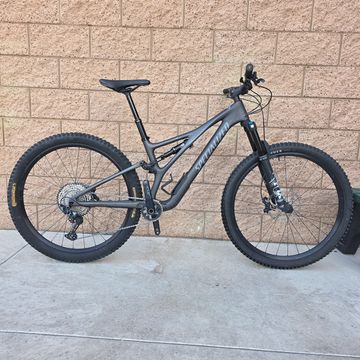 Used Specialized Stumpjumper Comp 2022 2022 Mountainbike, Black, 29 — image 68 of 72