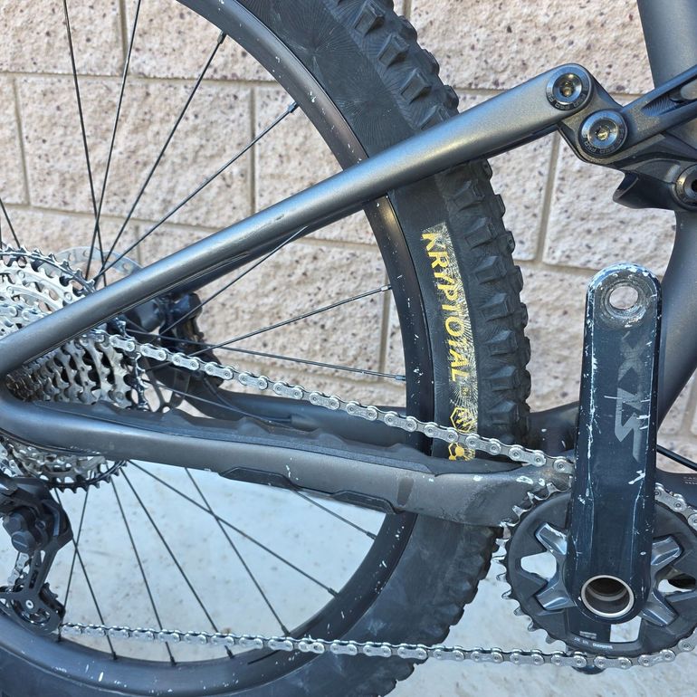 Used Specialized Stumpjumper Comp 2022 2022 Mountainbike, Black, 29 — image 61 of 72