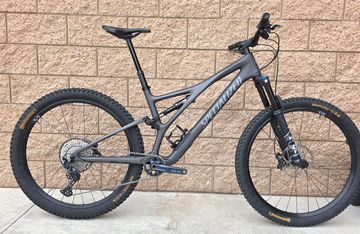 Used Specialized Stumpjumper Comp 2022 2022 Mountainbike, Black, 29 — image 40 of 72
