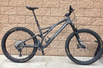 Used Specialized Stumpjumper Comp 2022 2022 Mountainbike, Black, 29 — image 71 of 72