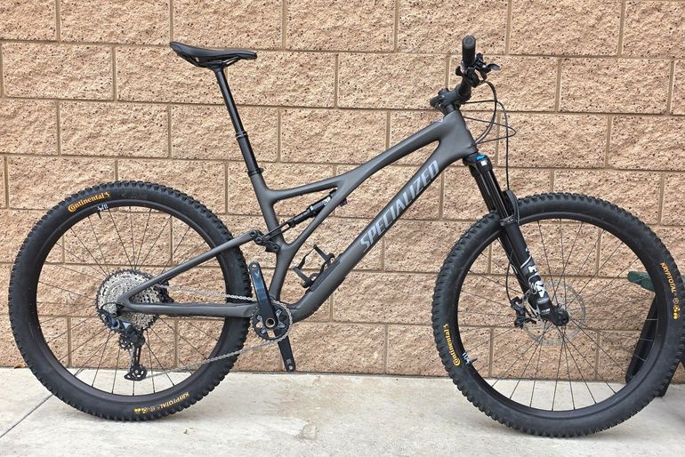 Used Specialized Stumpjumper Comp 2022 2022 Mountainbike, Black, 29 — image 71 of 72