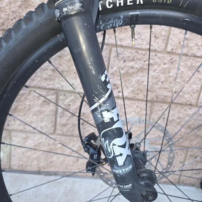 Used Specialized Stumpjumper Comp 2022 2022 Mountainbike, Black, 29 — image 59 of 72