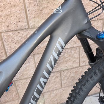Used Specialized Stumpjumper Comp 2022 2022 Mountainbike, Black, 29 — image 72 of 72
