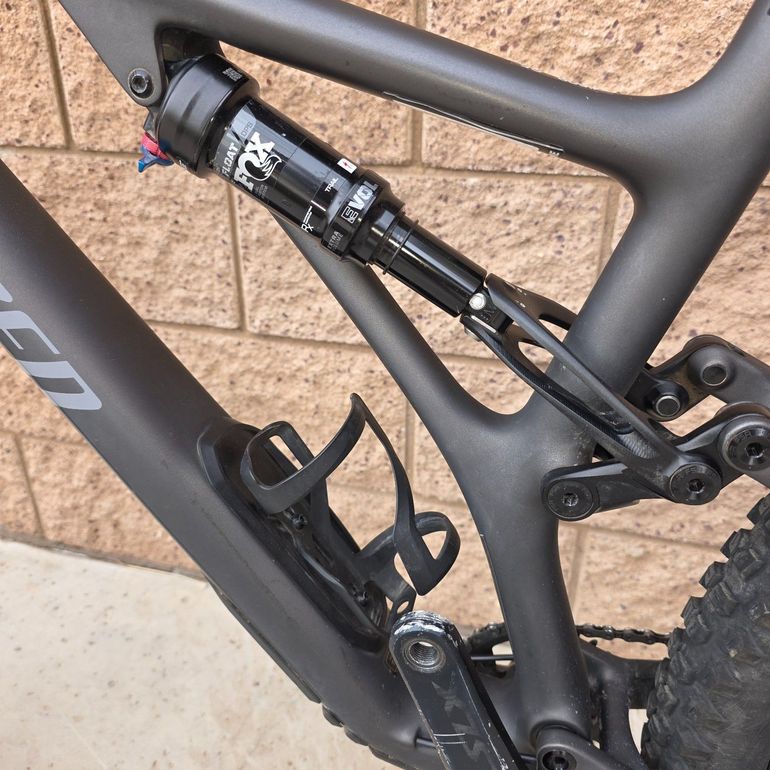 Used Specialized Stumpjumper Comp 2022 2022 Mountainbike, Black, 29 — image 43 of 72