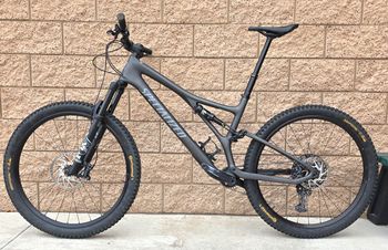 Used Specialized Stumpjumper Comp 2022 2022 Mountainbike, Black, 29 — image 14 of 72