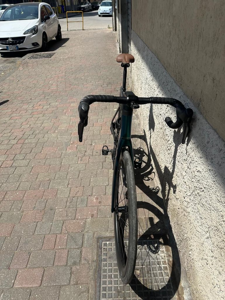 Brugt Scott Addict RC eRIDE 10 2024 2024 Road & Gravel — billede 4 af 11
