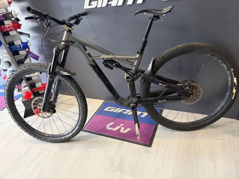 Brugt Specialized Enduro Comp 29/6Fattie 2018 2018 Mountainbike — billede 2 af 7