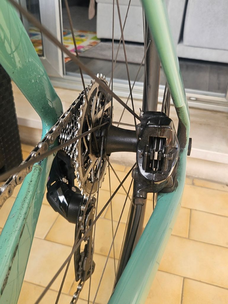 Brugt Canyon Aeroad SRAM Rival eTap AXS 2023 Road & Gravel — billede 5 af 13