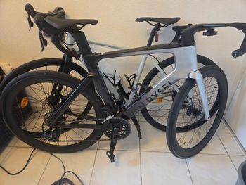 Used Van rysel Race Rennrad RCR-F Pro CF SRAM Rival AXS E1 2x12 Powermeter grau 2026 2026 Road & Gravel