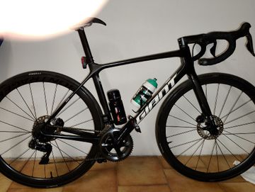 Giant tcr Tcr Advanced 2023 2023 Road & Gravel usato, Nero — immagine 8 di 8