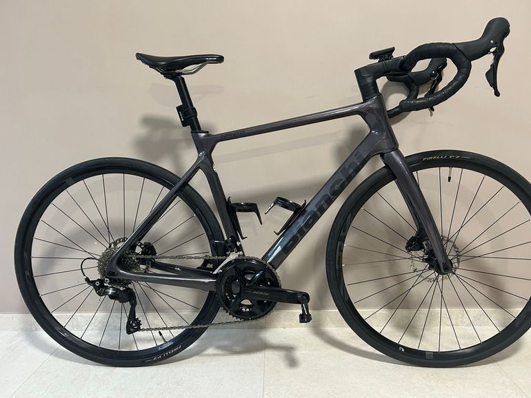 Brugt Bianchi Infinito 105 2024 2024 Road & Gravel — billede 1 af 6