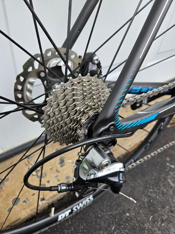 Used Focus Izalco Shimano Dura Ace 2016 Road & Gravel, Black — image 4 of 7