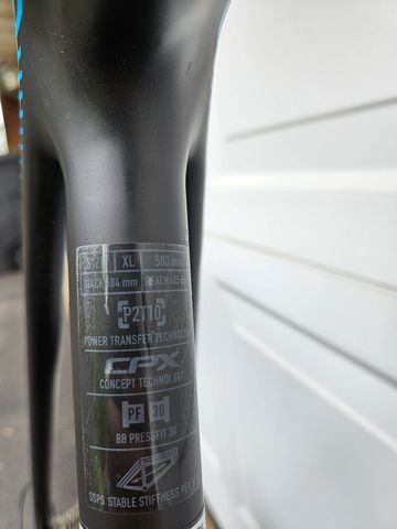 Used Focus Izalco Shimano Dura Ace 2016 Road & Gravel, Black — image 6 of 7