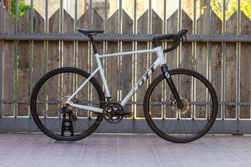 Used Scott Speedster 50 2022 2022 Road & Gravel, White — image 1 of 16