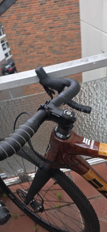 Używany Eker Custom SRAM Rival 2023 Road & Gravel — zdjęcie 8 z 13