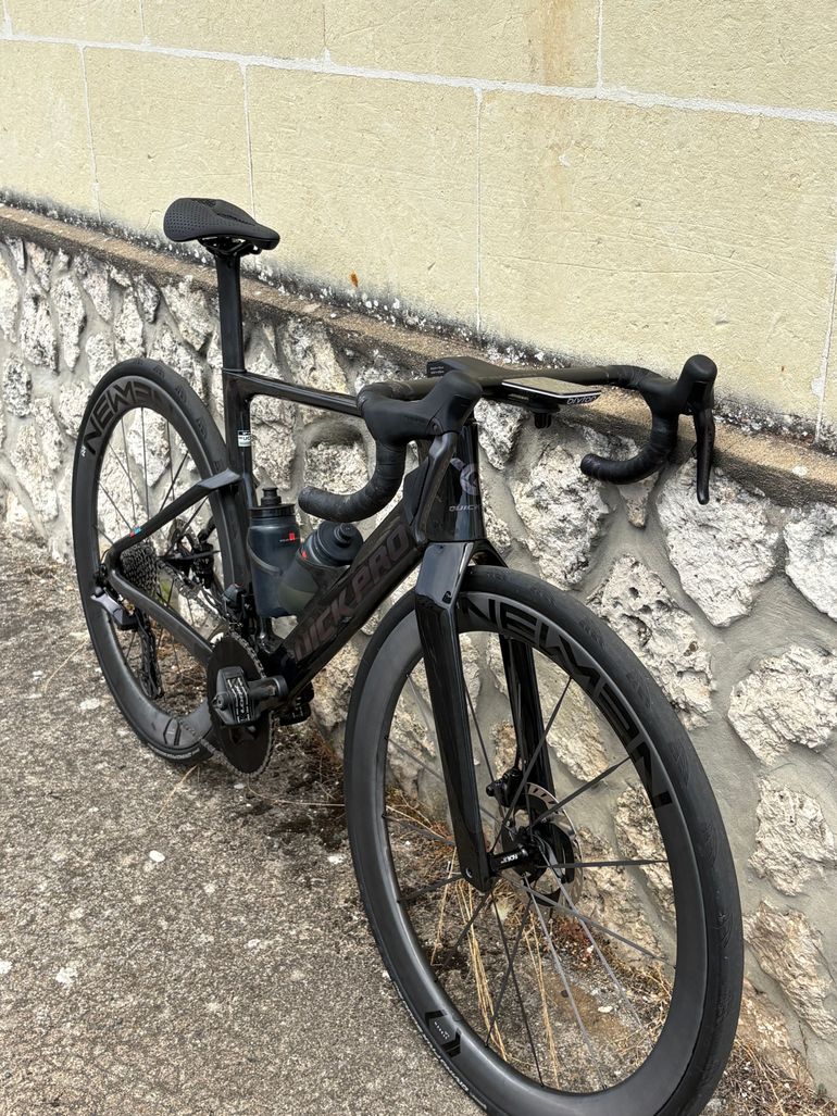 Used Quick Er-one 2025 Road & Gravel, Black — image 2 of 4
