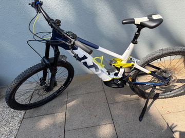 Gebrauchtes Husqvarna Mountain cross Shimano Deore 2021 Mountainbike, Weiß — Bild 1 von 10