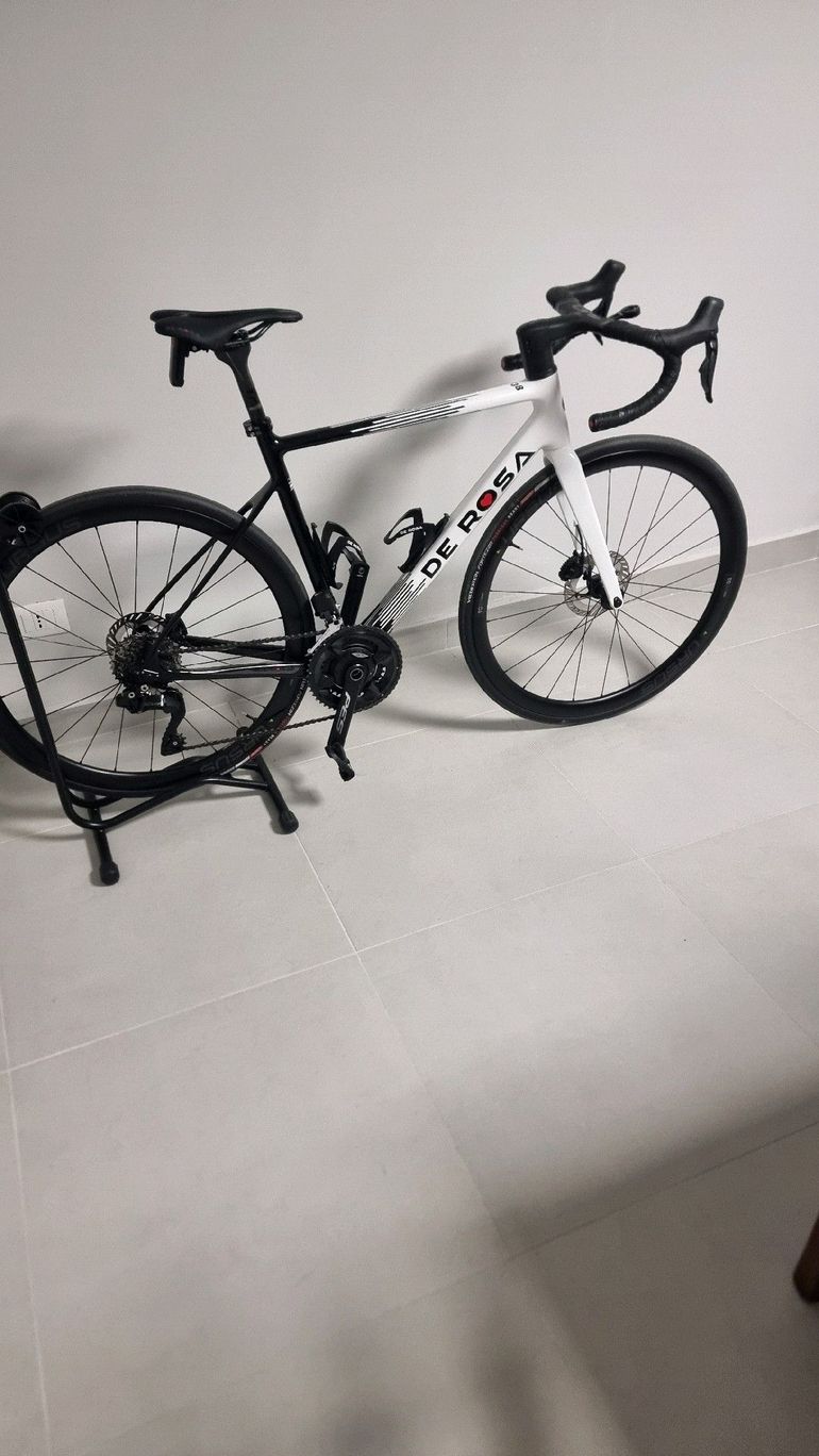Used De rosa 883 Custom Shimano 105 Di2 2025 Road & Gravel, White — image 21 of 22