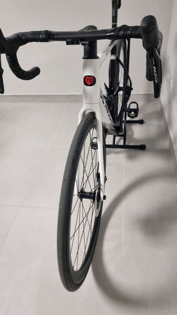 Used De rosa 883 Custom Shimano 105 Di2 2025 Road & Gravel, White — image 14 of 22