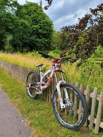 YT Industries YT Tues 2.0 Limited WC 2012 VTT d'occasion