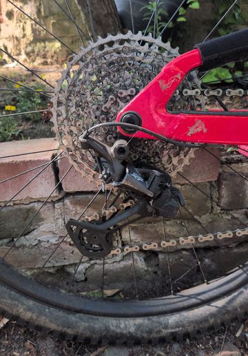 Used Scott Spark 960 2022 2022 Mountainbike, Red, 29 — image 4 of 11