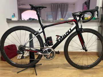 Giant Defy Advanced SL 1 2013 2013 Road & Gravel usato
