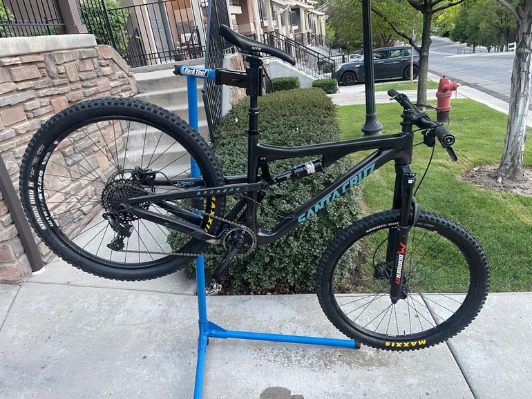 Used Santa Cruz Bronson SRAM X01 2017 Mountainbike, Black — image 5 of 16