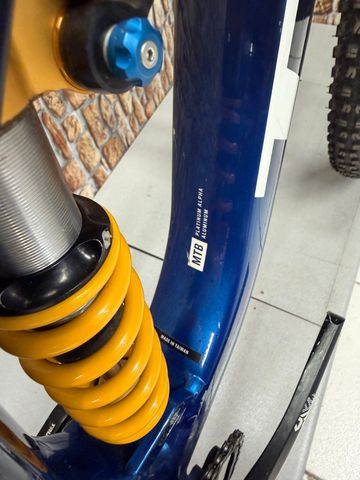 Used Trek Session 8 2023 2023 Mountainbike, Blue — image 6 of 10