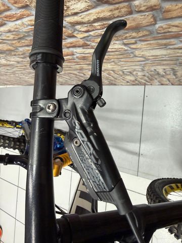Used Trek Session 8 2023 2023 Mountainbike, Blue — image 10 of 10