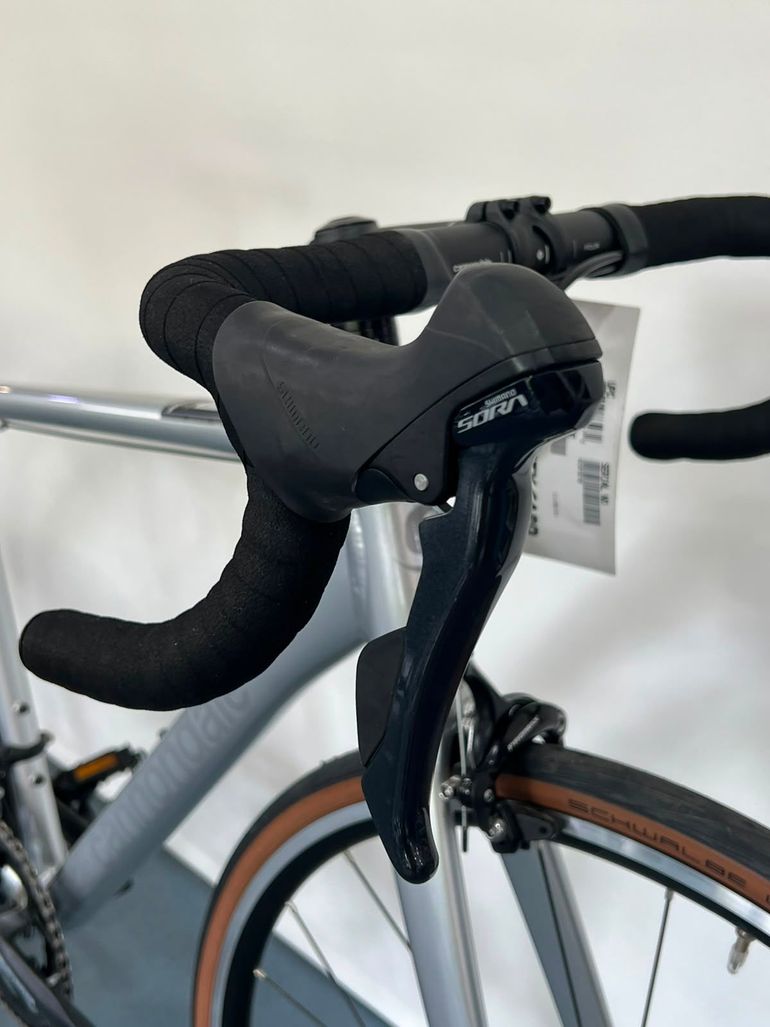 Cannondale CAAD Optimo 4 2023 Road & Gravel usato, Grigio chiaro — immagine 8 di 8