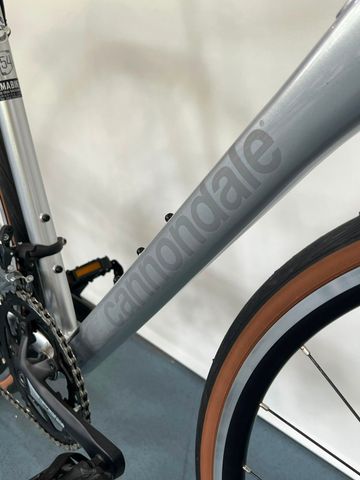 Used Cannondale CAAD Optimo 4 2023 Road & Gravel, Light Gray — image 5 of 8