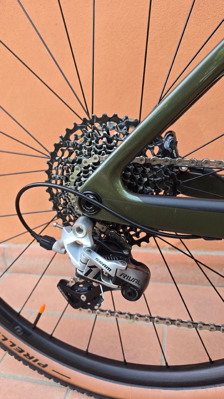 Scott Solace SRAM Rival 2023 Road & Gravel usato, Verde — immagine 3 di 15
