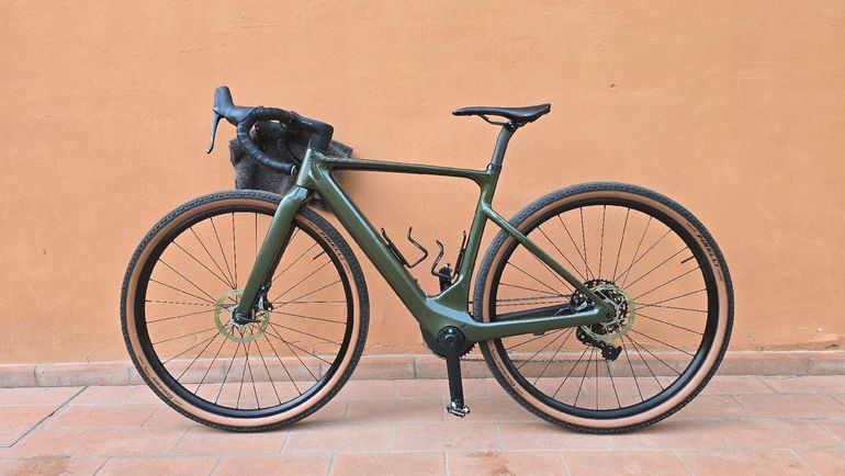 Scott Solace SRAM Rival 2023 Road & Gravel usato, Verde — immagine 2 di 15