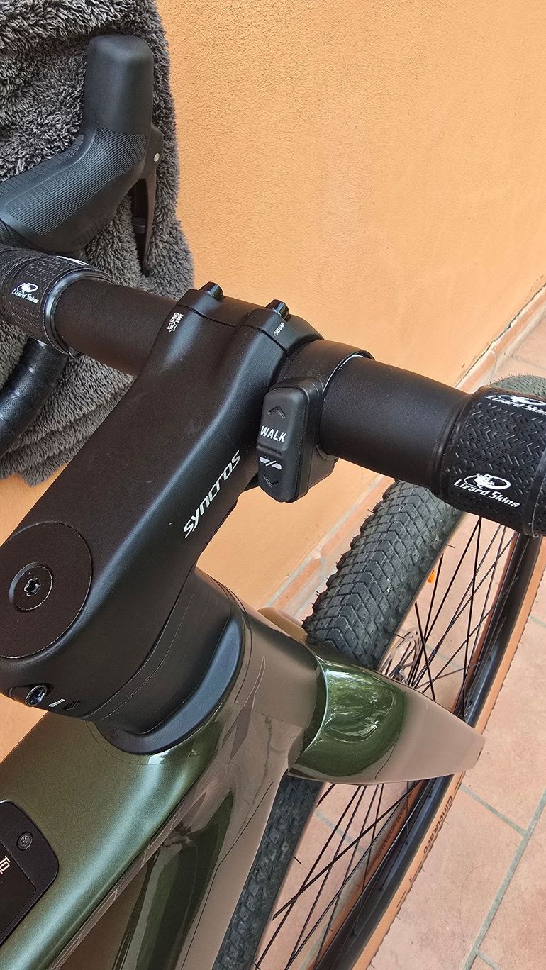Scott Solace SRAM Rival 2023 Road & Gravel usato, Verde — immagine 10 di 15