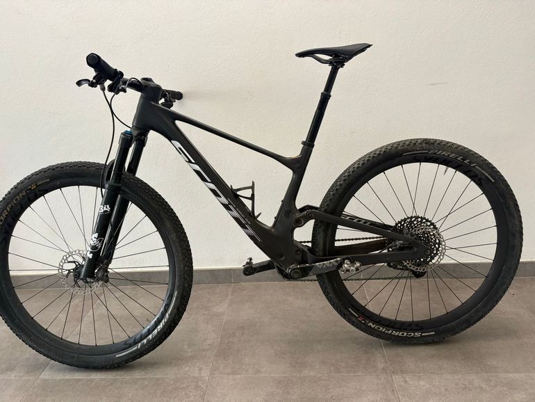 Brugt Scott Spark RC Team 2023 2023 Mountainbike — billede 2 af 4