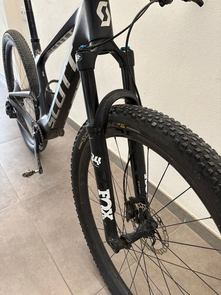 Brugt Scott Spark RC Team 2023 2023 Mountainbike — billede 4 af 4