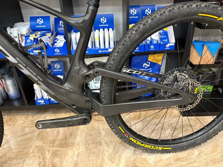 Brugt Scott Spark RC Team 2023 2023 Mountainbike — billede 6 af 11