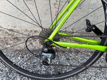 Used Cannondale CAAD 8 2015 Road & Gravel, Green — image 4 of 7