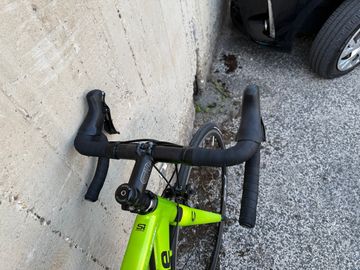Used Cannondale CAAD 8 2015 Road & Gravel, Green — image 6 of 7