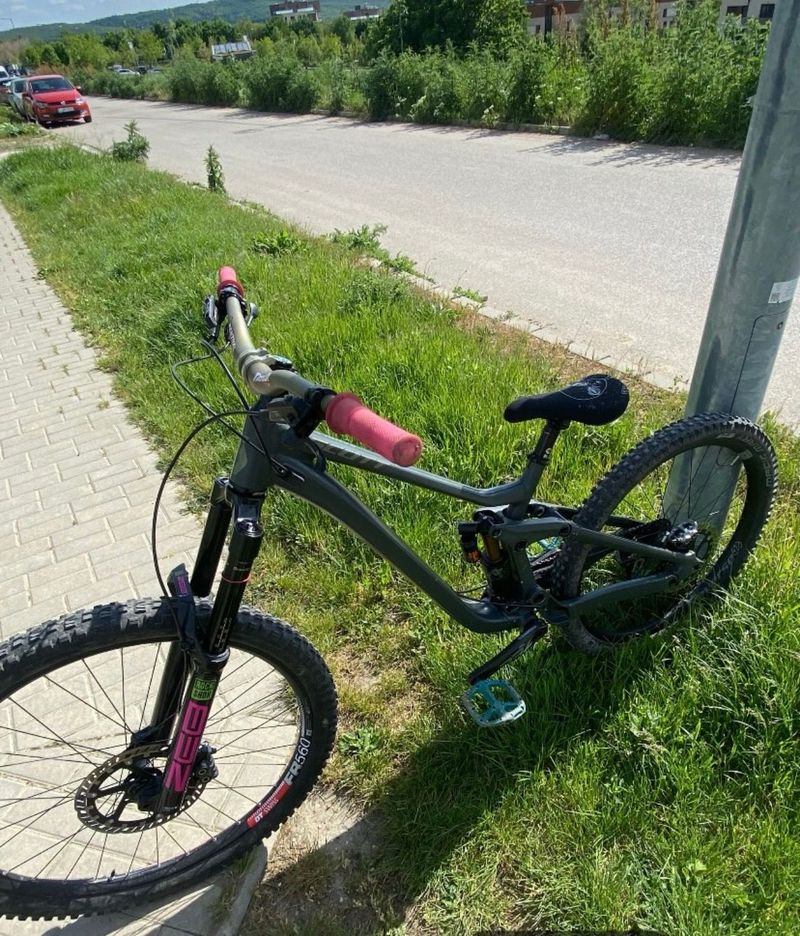 Tweedehands Scott Gambler 910 2022 2022 MTB
