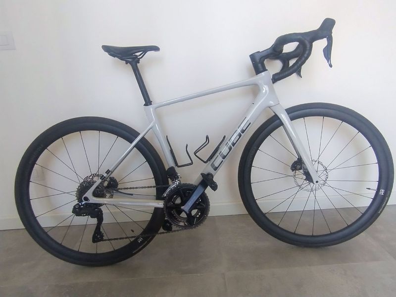 CUBE ATTAIN C:62, SLX 2025 2025 Road & Gravel d'occasion