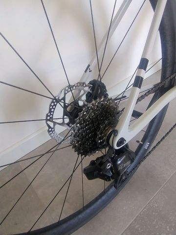 Gebrauchtes CUBE ATTAIN C:62, SLX 2025 2025 Road & Gravel, Weiß — Bild 5 von 5