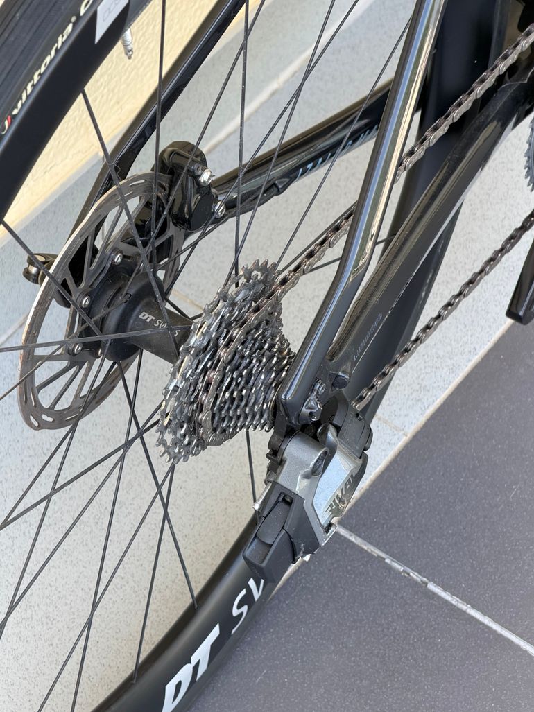 Brugt Focus IZALCO MAX 9.7 2024 2024 Road & Gravel — billede 13 af 15