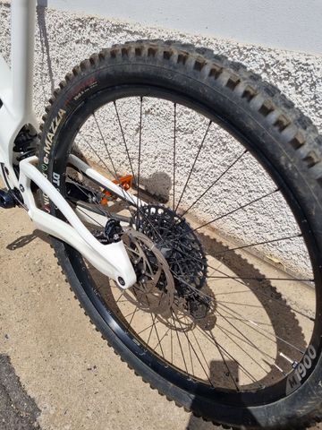 Used UNNO Custom Other SRAM 2024 Mountainbike, White — image 8 of 8