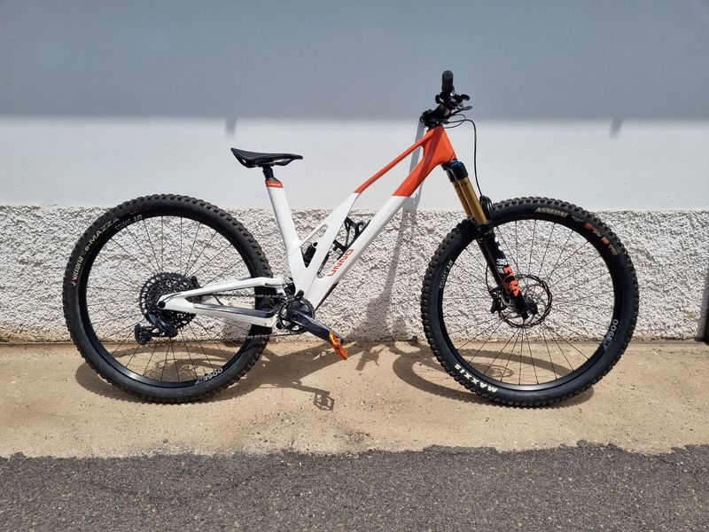 Used UNNO Custom Other SRAM 2024 MTB