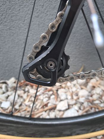 BMC Roadmachine 02 TWO 2018 2018 Road & Gravel d'occasion — image 14 sur 31